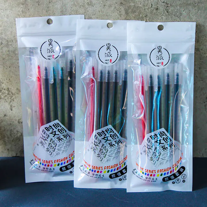 Red and Black Gel Pens (5-Pack) - Master