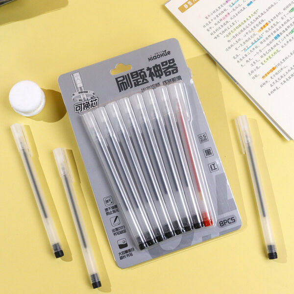 Gel pens (black + red)